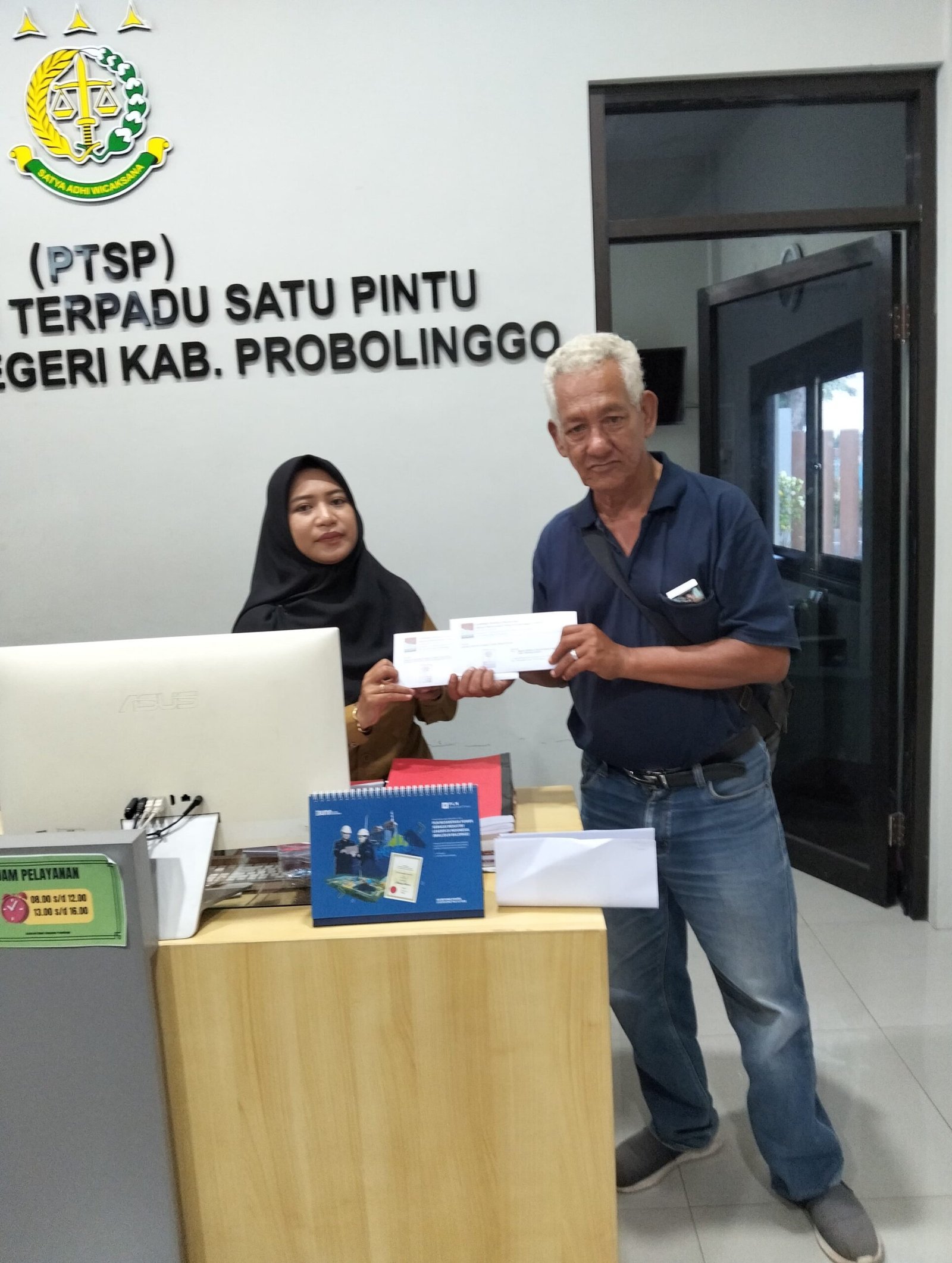 Diduga Menyalahgunakan APBDes, Kades Widoro Dilaporkan ke Kejari Kab. Probolinggo