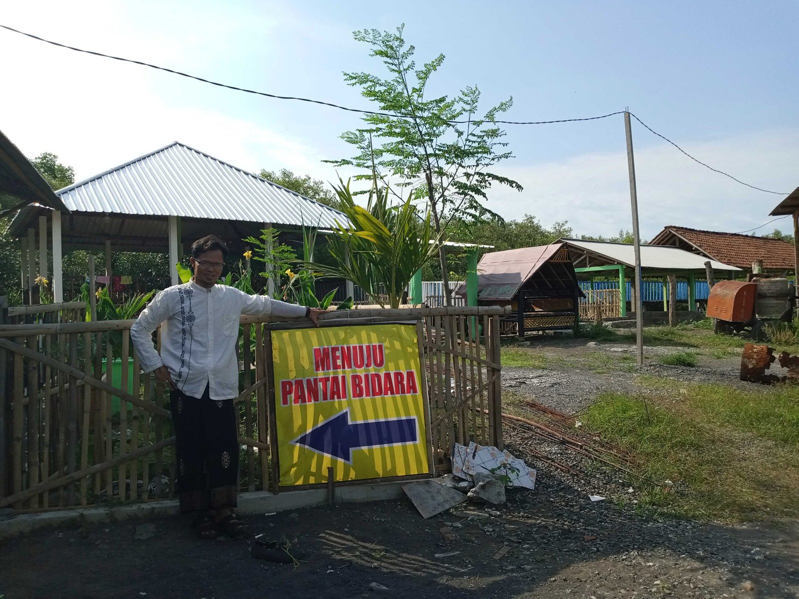 Pantai Bidara Jadi Harapan Baru Desa Jabung Sisir, Dikelola BUMDes dan Ditopang Dana Pribadi Kades