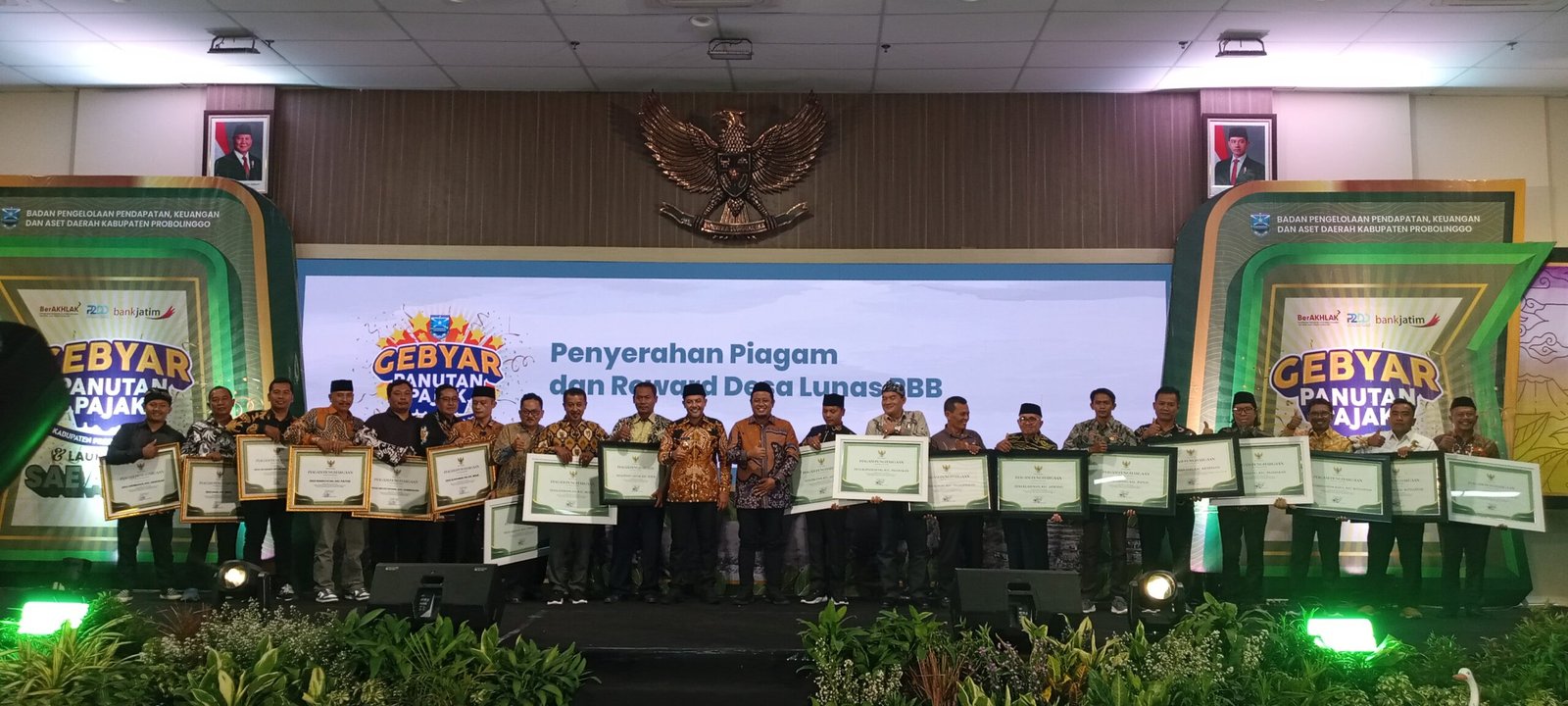 “Kita Tak Bisa Kerja Sendiri,” Tegas Bupati Probolinggo soal Kemiskinan, Pendidikan, dan Jalan Rusak
