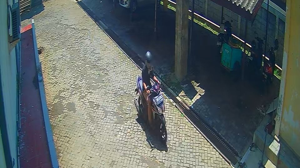MPP Probolinggo Kebobolan: Motor Karyawan Dispendukcapil Digasak Maling di Siang Bolong
