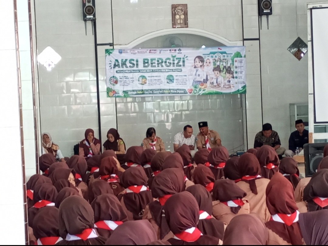 Dinas Kesehatan Kabupaten Probolinggo Edukasi Anggota Pramuka SMAN 1 Gending tentang Kesehatan Remaja dan Aksi Bergizi